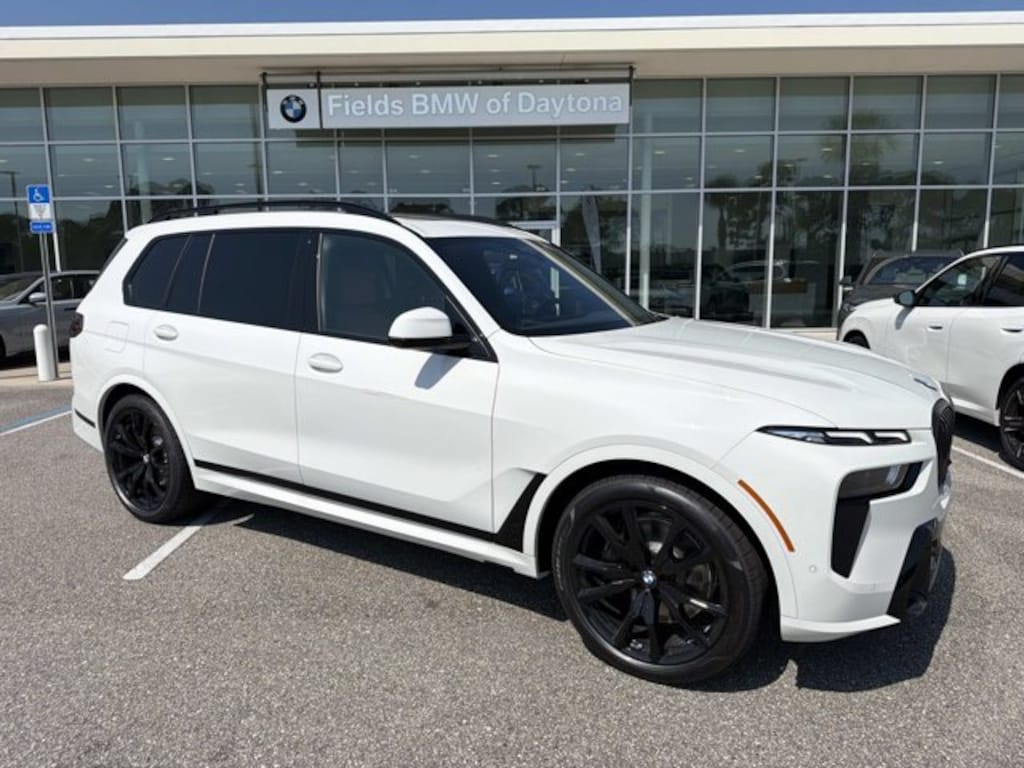New 2027 BMW X7 xDrive40i xDrive40i Sports Activity Vehicle