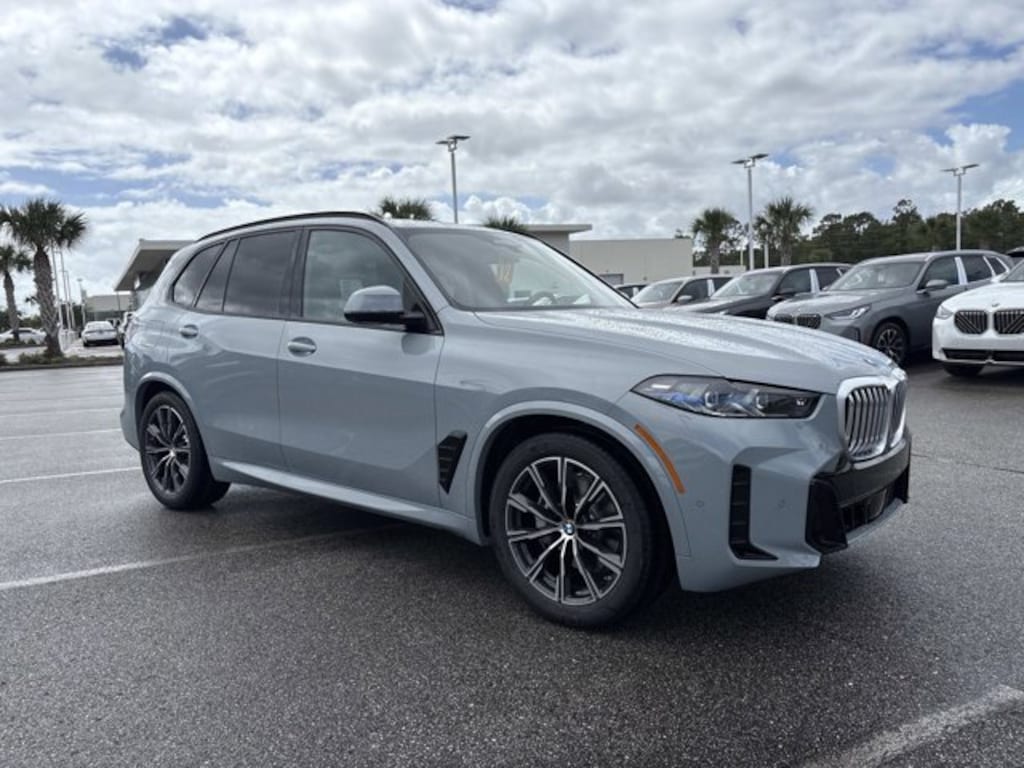 New 2026 BMW X5 xDrive40i xDrive40i Sports Activity Vehicle