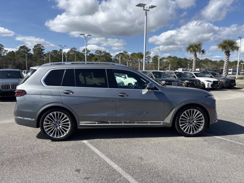 Used 2023 BMW X7 xDrive40i xDrive40i Sports Activity Vehicle