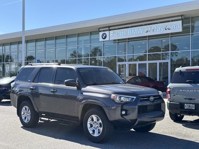 2022 Toyota 4Runner SR5's photo