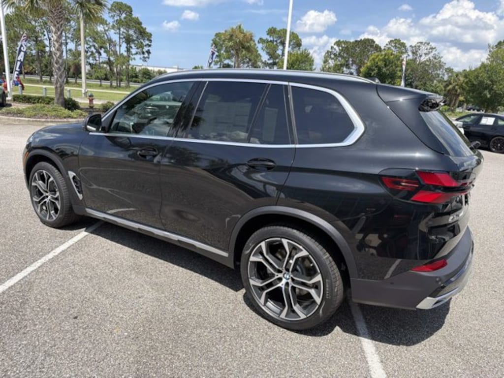 New 2026 BMW X5 sDrive40i sDrive40i Sports Activity Vehicle