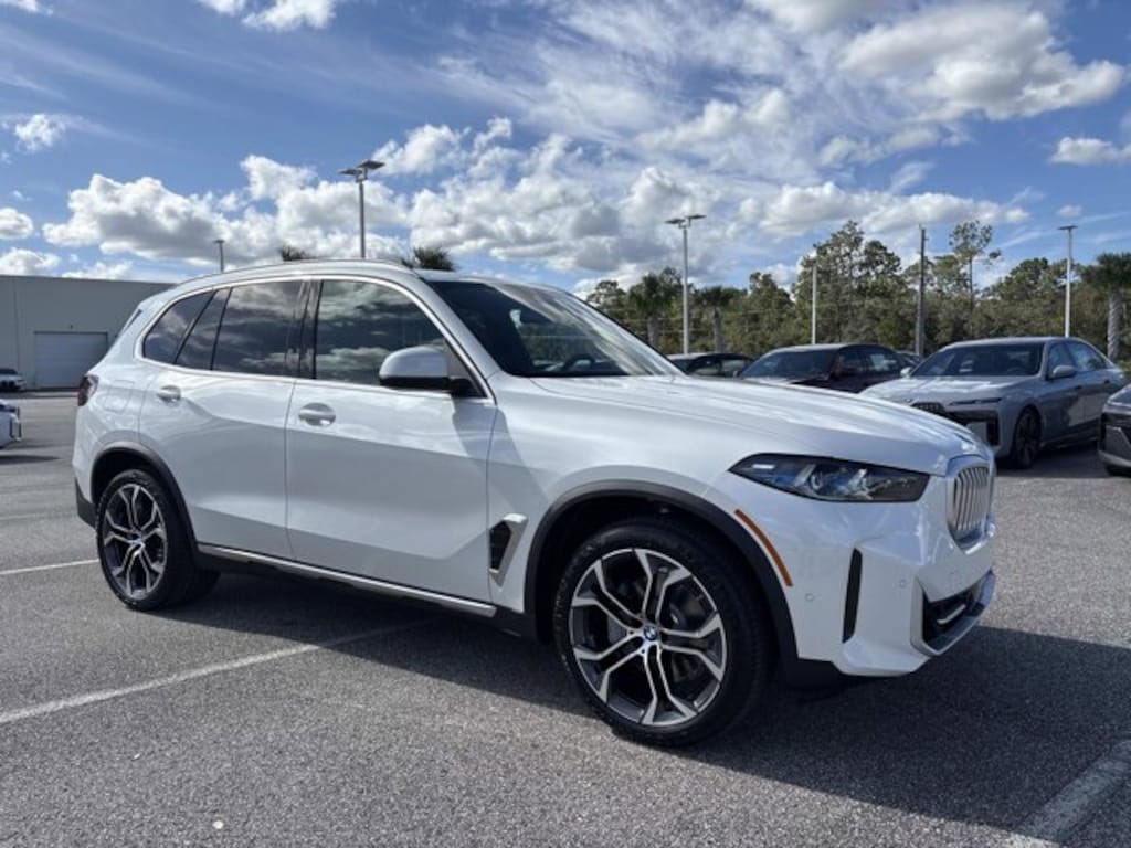 New 2026 BMW X5 xDrive40i xDrive40i Sports Activity Vehicle