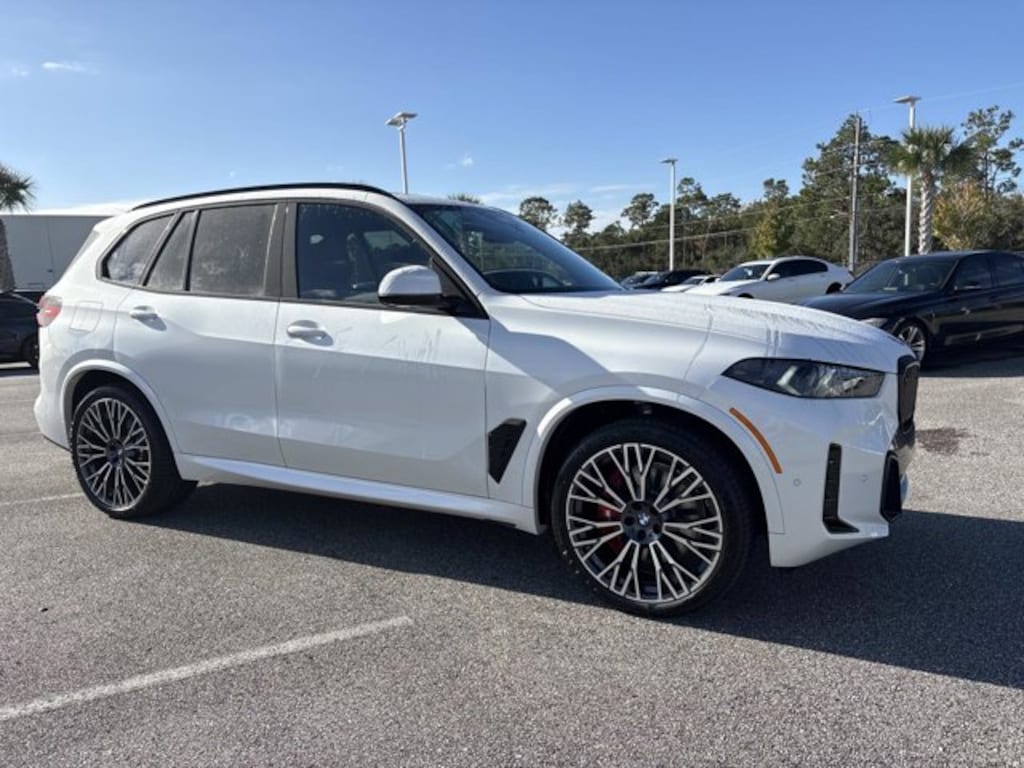 New 2026 BMW X5 xDrive40i xDrive40i Sports Activity Vehicle