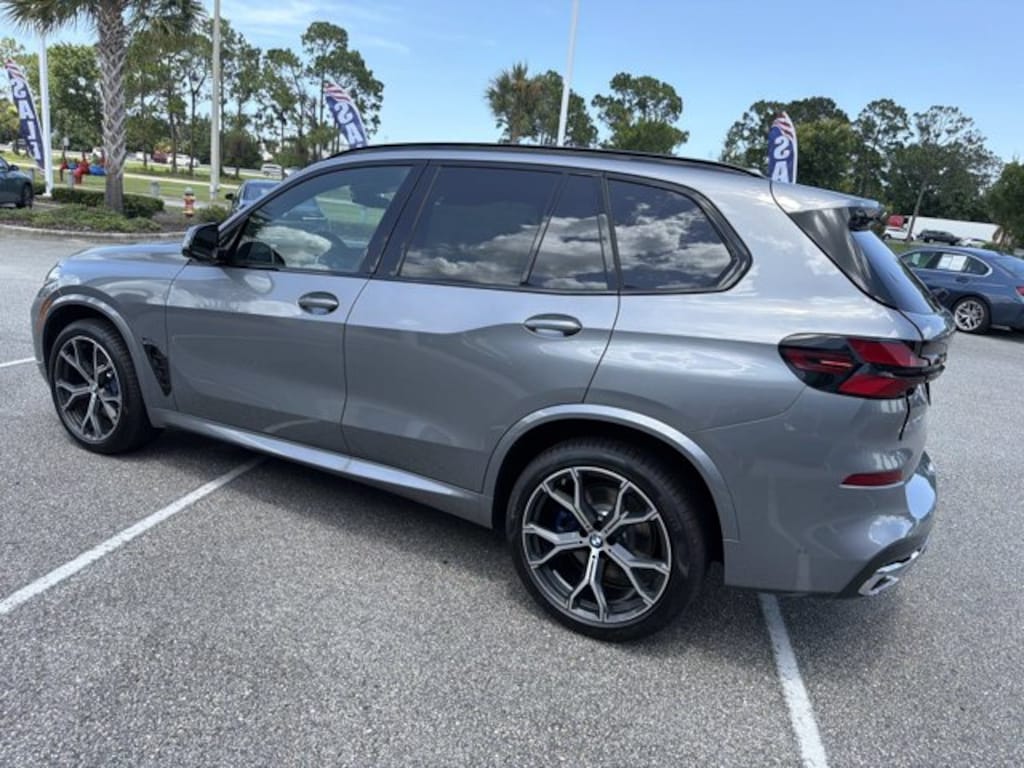 New 2026 BMW X5 sDrive40i sDrive40i Sports Activity Vehicle