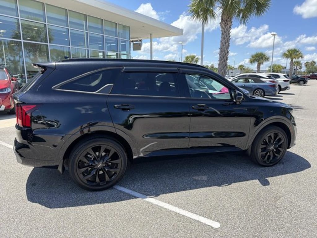 Used 2023 Kia Sorento SX SX FWD
