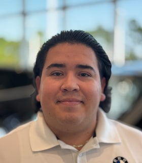 Staff member Angel Roman from ID_c3e2be1312dd