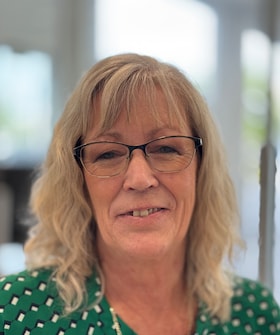Staff member Amy Flatley from ID_eeb0939f6ca8