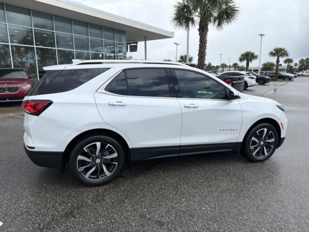 Used 2022 Chevrolet Equinox Premier AWD Premier