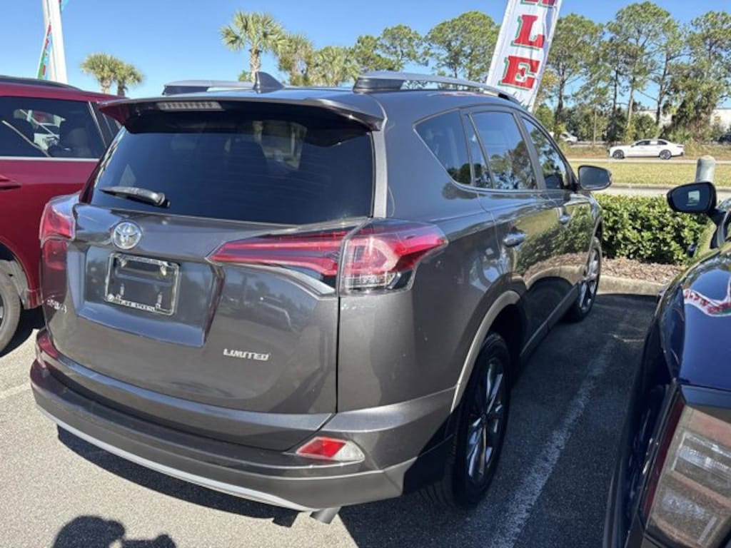 Used 2018 Toyota RAV4
