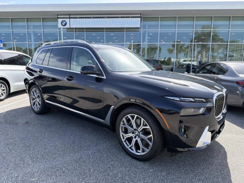 New 2026 BMW X7 xDrive40i xDrive40i Sports Activity Vehicle