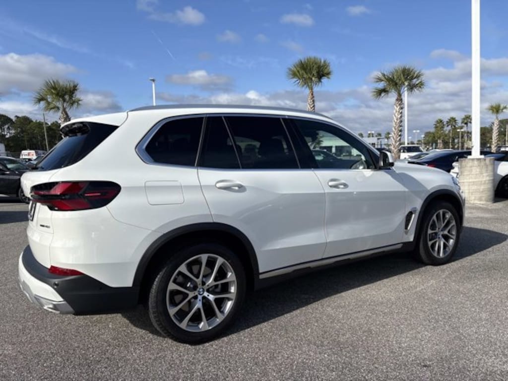 Certified 2024 BMW X5 xDrive40i xDrive40i Sports Activity Vehicle