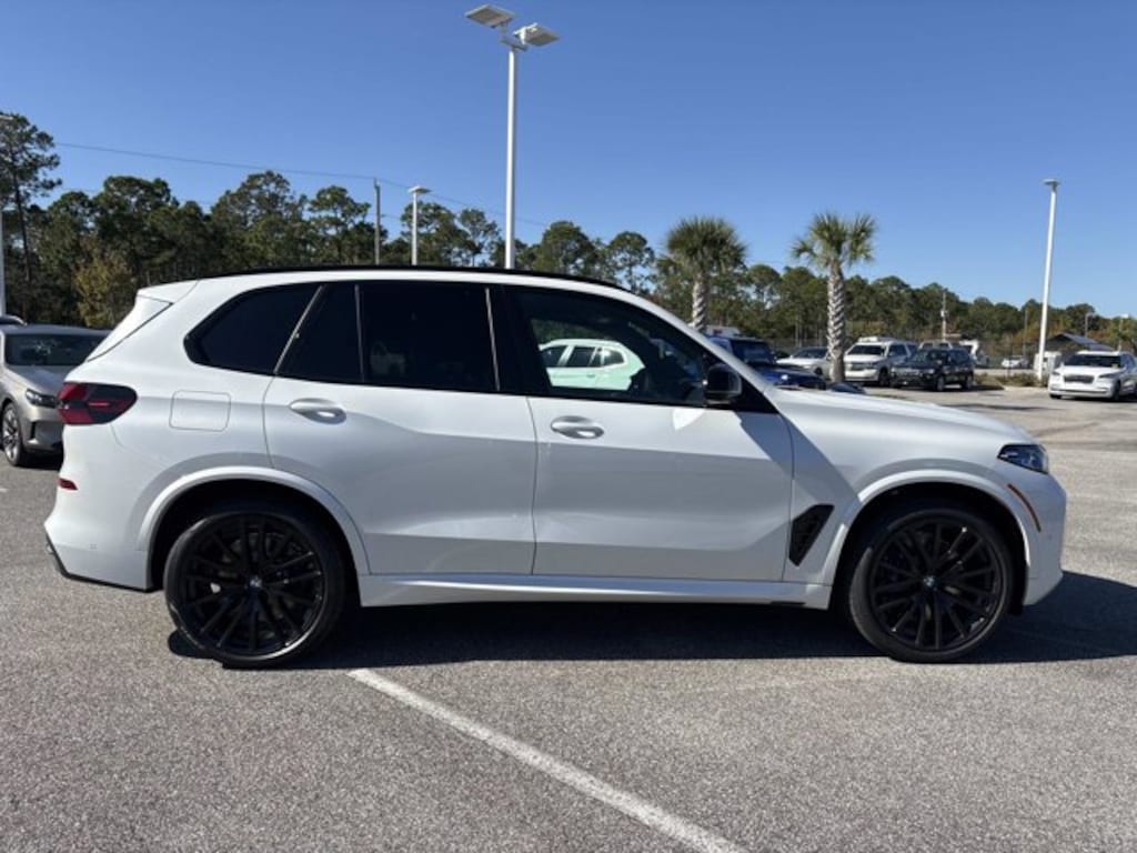 New 2026 BMW X5 M60i M60i Sports Activity Vehicle