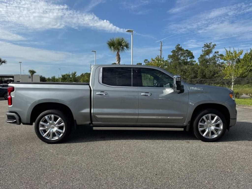 Used 2024 Chevrolet Silverado 1500 High Country 4WD Crew Cab 147 High Country