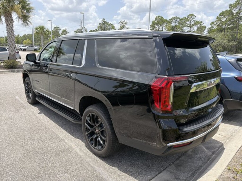 Used 2024 GMC Yukon XL SLT 4WD SLT