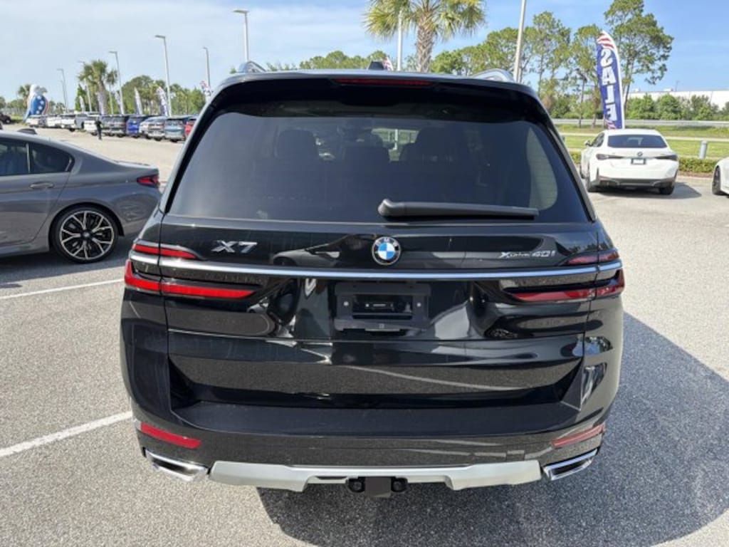 New 2026 BMW X7 xDrive40i xDrive40i Sports Activity Vehicle