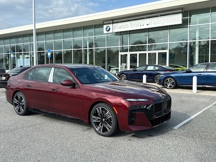 2025 BMW 740i 740i Sedan