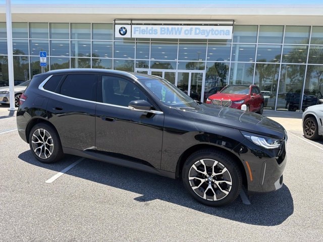 2025 BMW X3 30 XDRIVE's photo