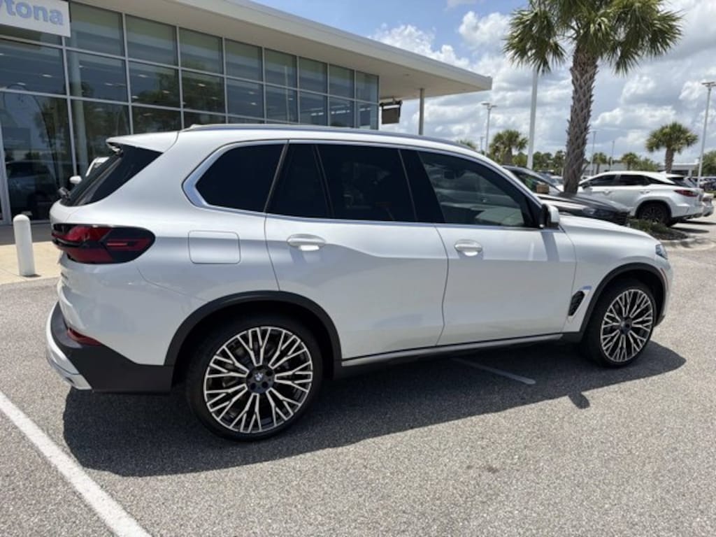 New 2026 BMW X5 sDrive40i sDrive40i Sports Activity Vehicle