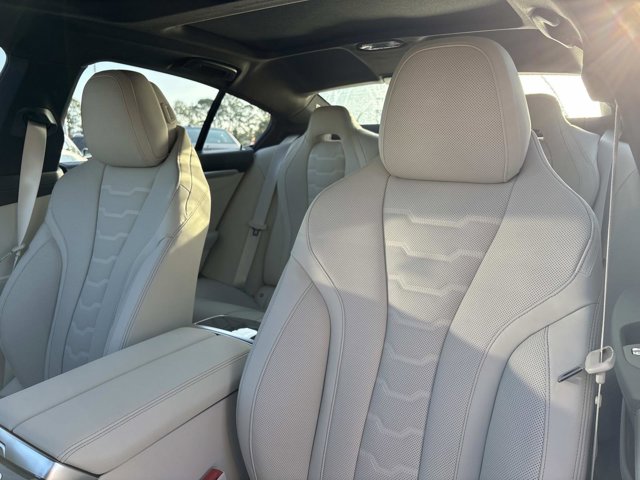 2026 BMW 8 Series 840i - Photo 21