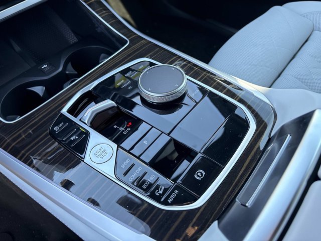 2026 BMW X5 40i - Photo 27
