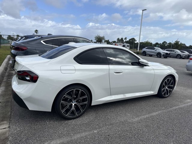 2023 Bmw 230i xDrive photo 4