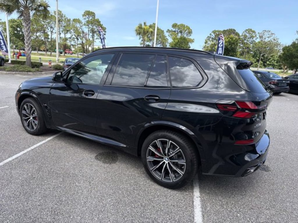 New 2026 BMW X5 xDrive40i xDrive40i Sports Activity Vehicle