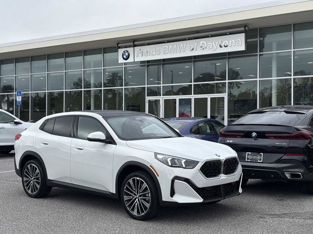 2026 BMW X2 28i's photo