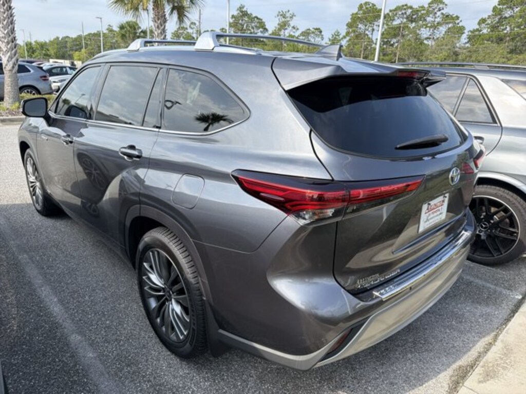 Used 2020 Toyota Highlander Hybrid Platinum Hybrid Platinum AWD