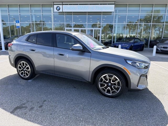 2025 BMW X2 xDrive28i's photo