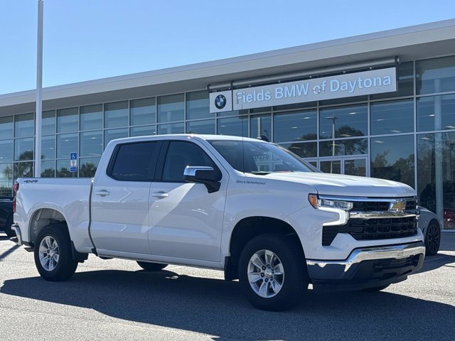 2025 Chevrolet Silverado 1500 LT's photo
