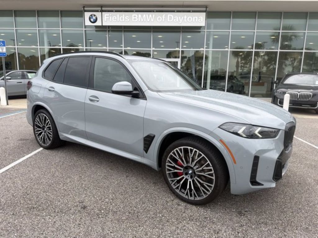 New 2026 BMW X5 xDrive40i xDrive40i Sports Activity Vehicle