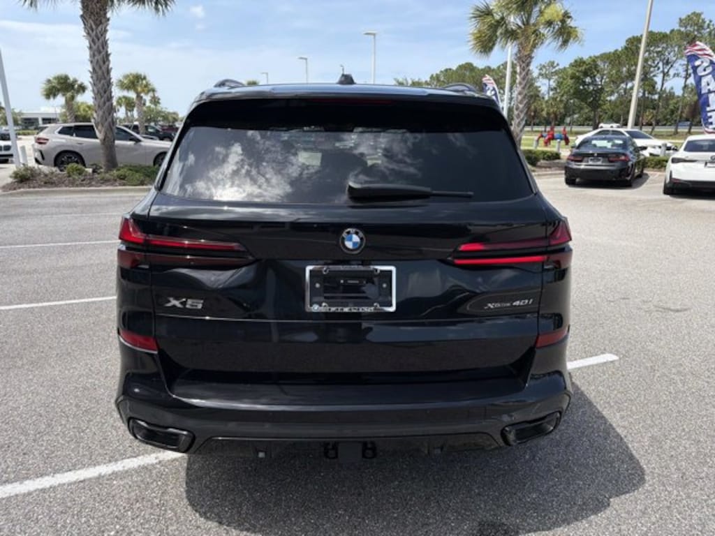 New 2026 BMW X5 xDrive40i xDrive40i Sports Activity Vehicle