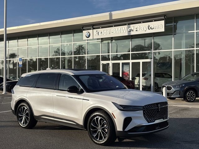 2025 Lincoln Nautilus Premiere's photo