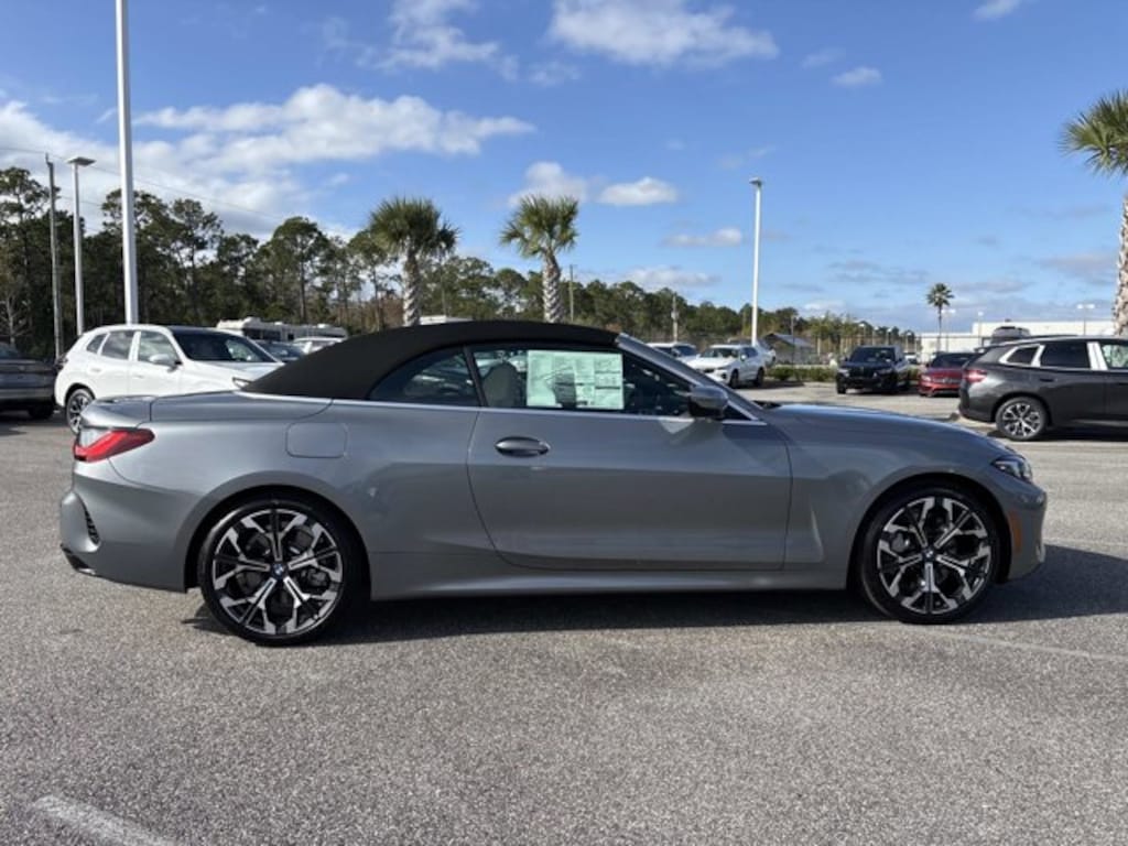 New 2026 BMW 430i Convertible