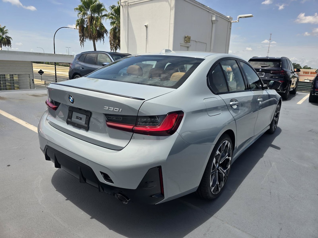 New 2026 BMW 330i 330i Sedan