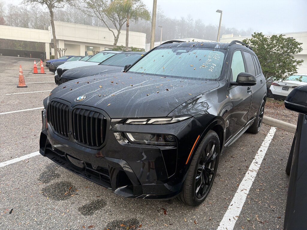 New 2026 BMW X7 xDrive40i SUV