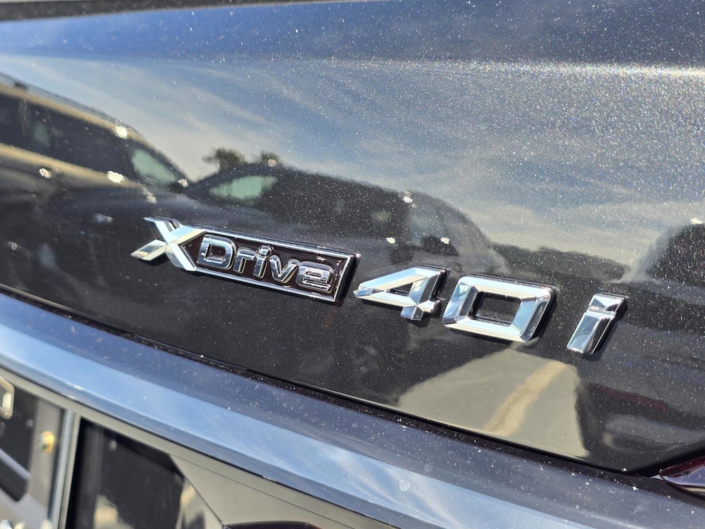 New 2026 BMW X7 xDrive40i SUV