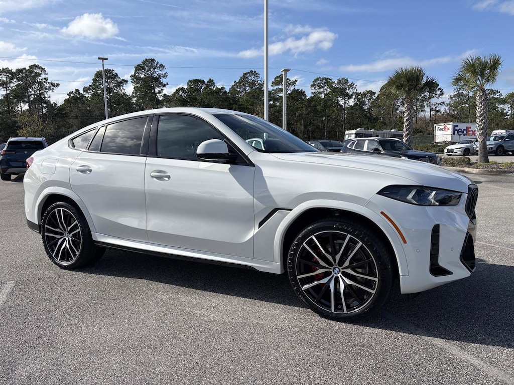 New 2026 BMW X6 xDrive40i SUV