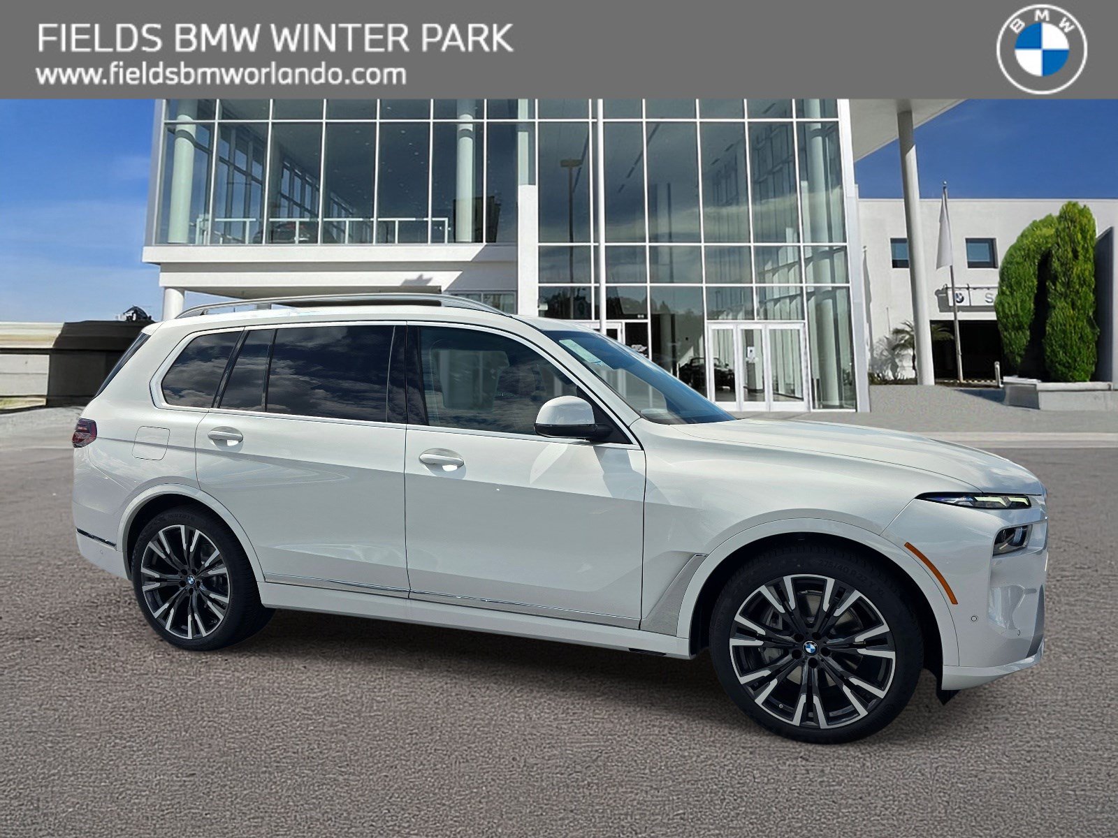2027 BMW X7 40i