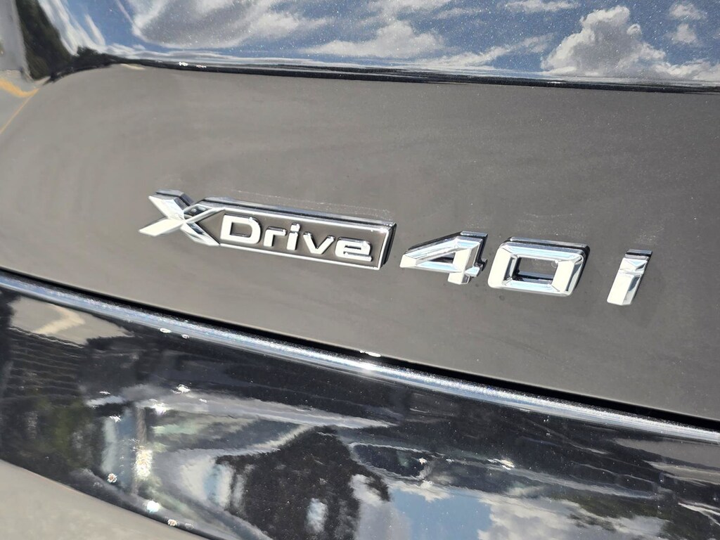 New 2026 BMW X5 xDrive40i SUV