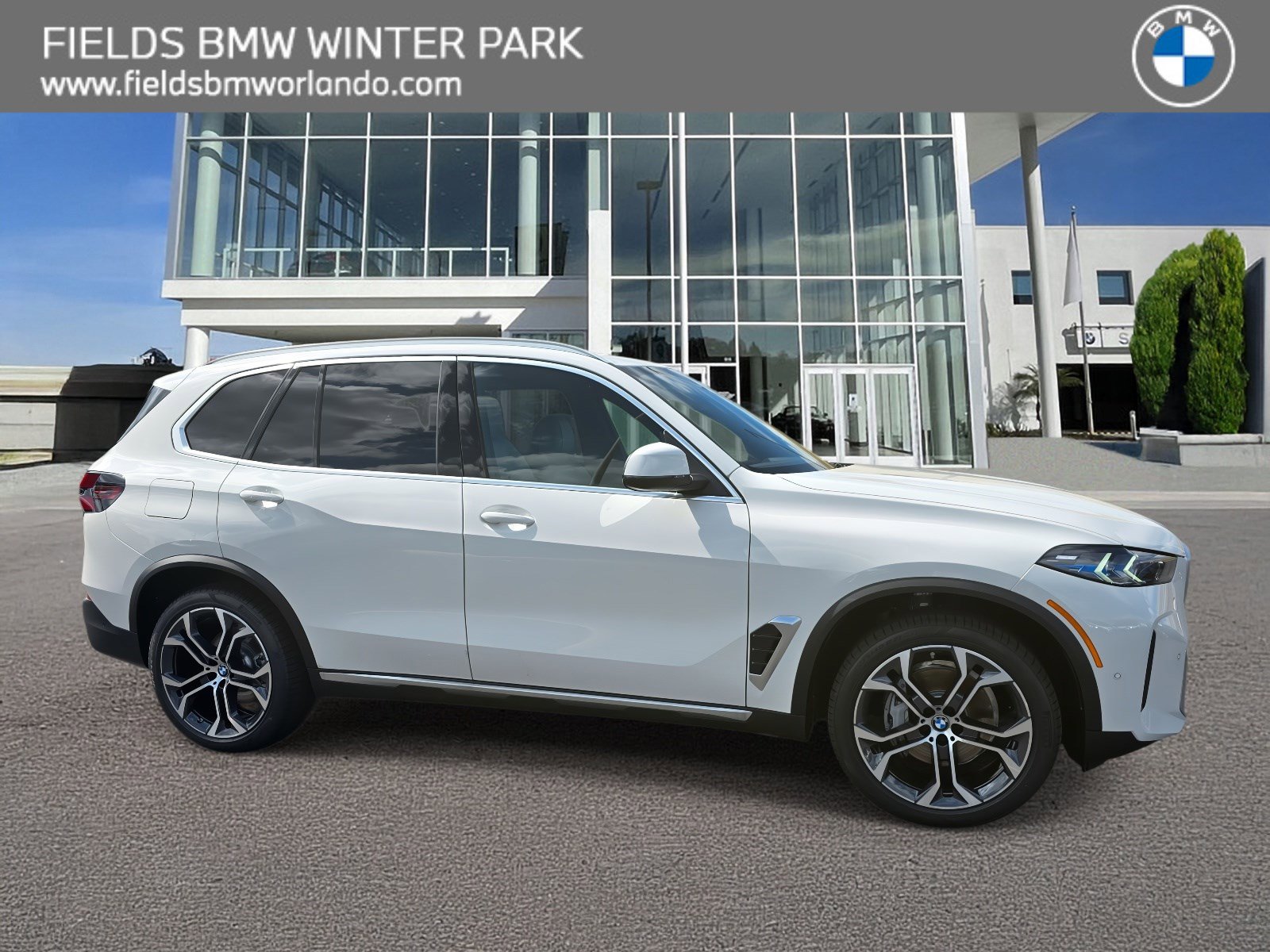 2026 BMW X5 40i's photo