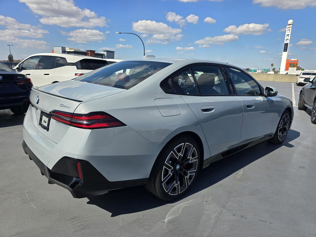 New 2026 BMW 530i 530i xDrive Sedan