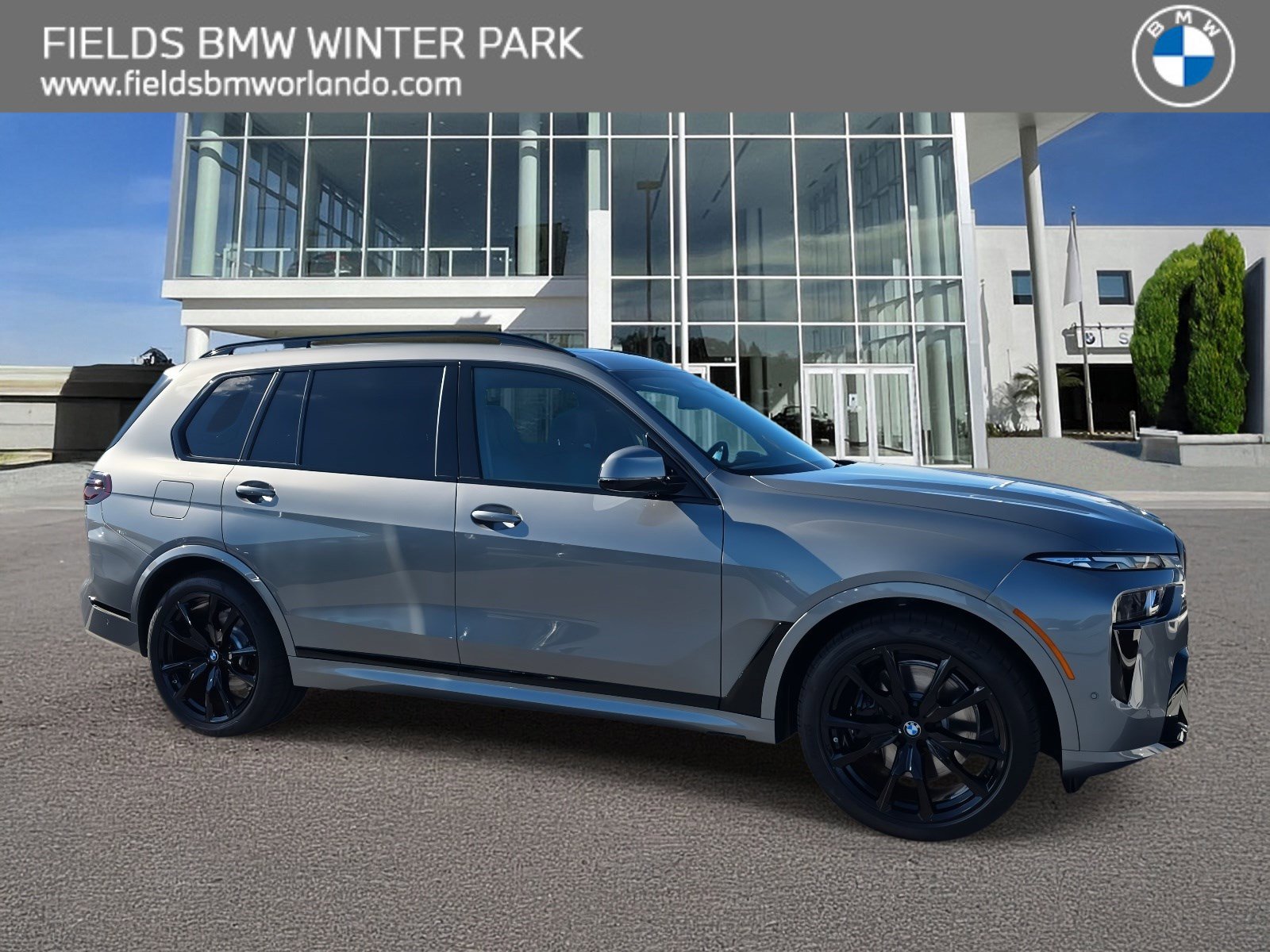 2026 BMW X7 40i's photo