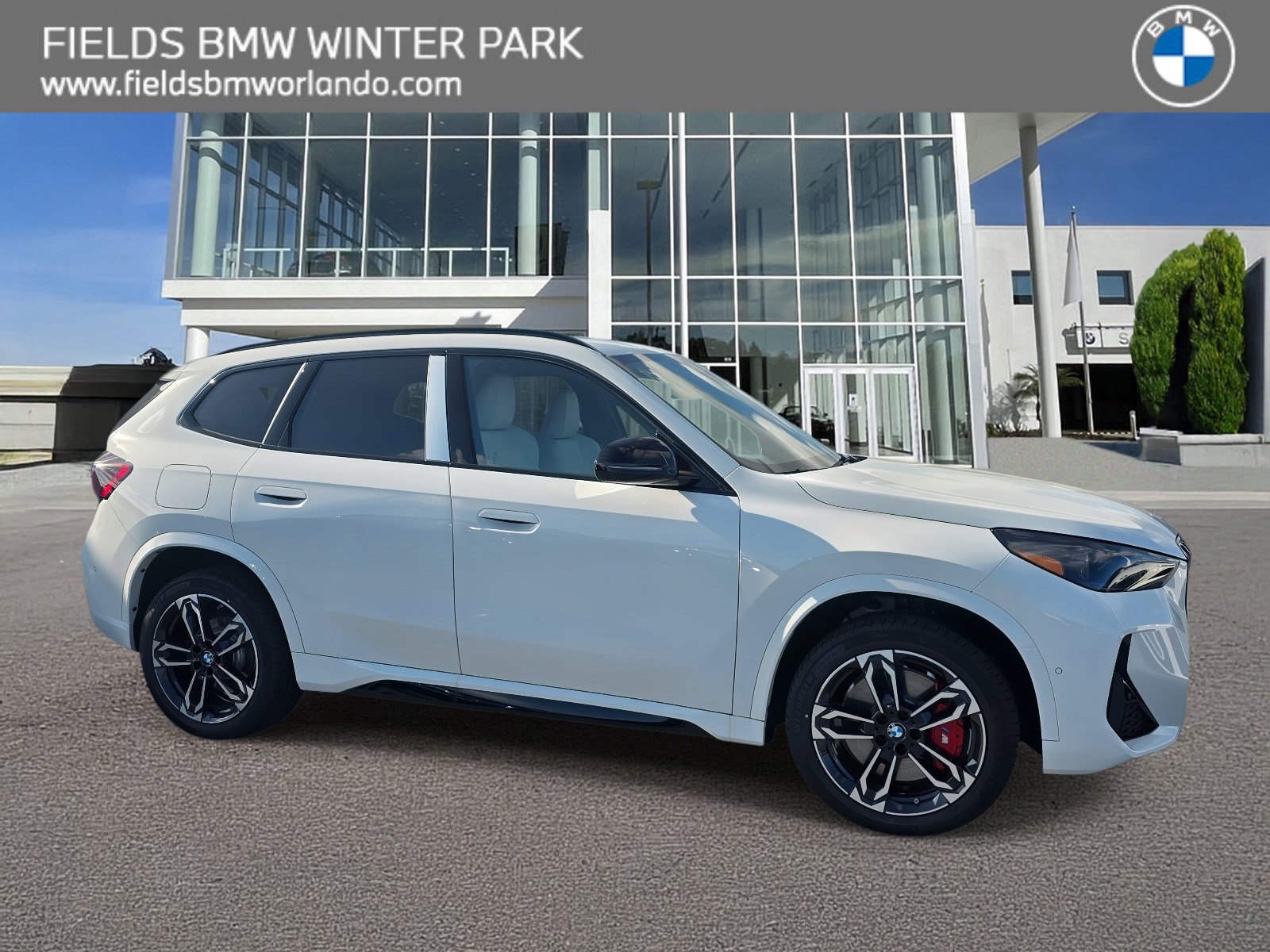 2026 BMW X1 28i's photo