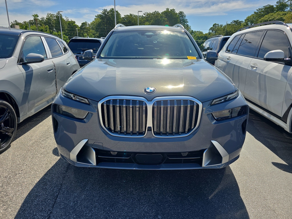 Certified 2025 BMW X7 xDrive40i xDrive40i Sports Activity Vehicle