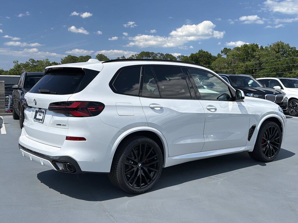 New 2026 BMW X5 sDrive40i SUV