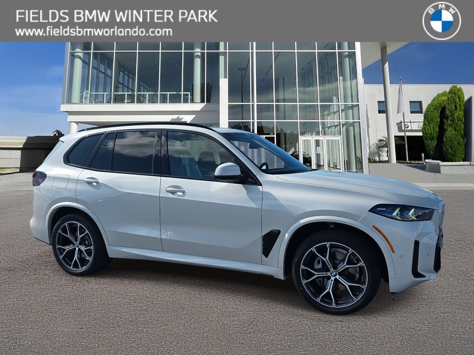 2026 BMW X5 40i's photo