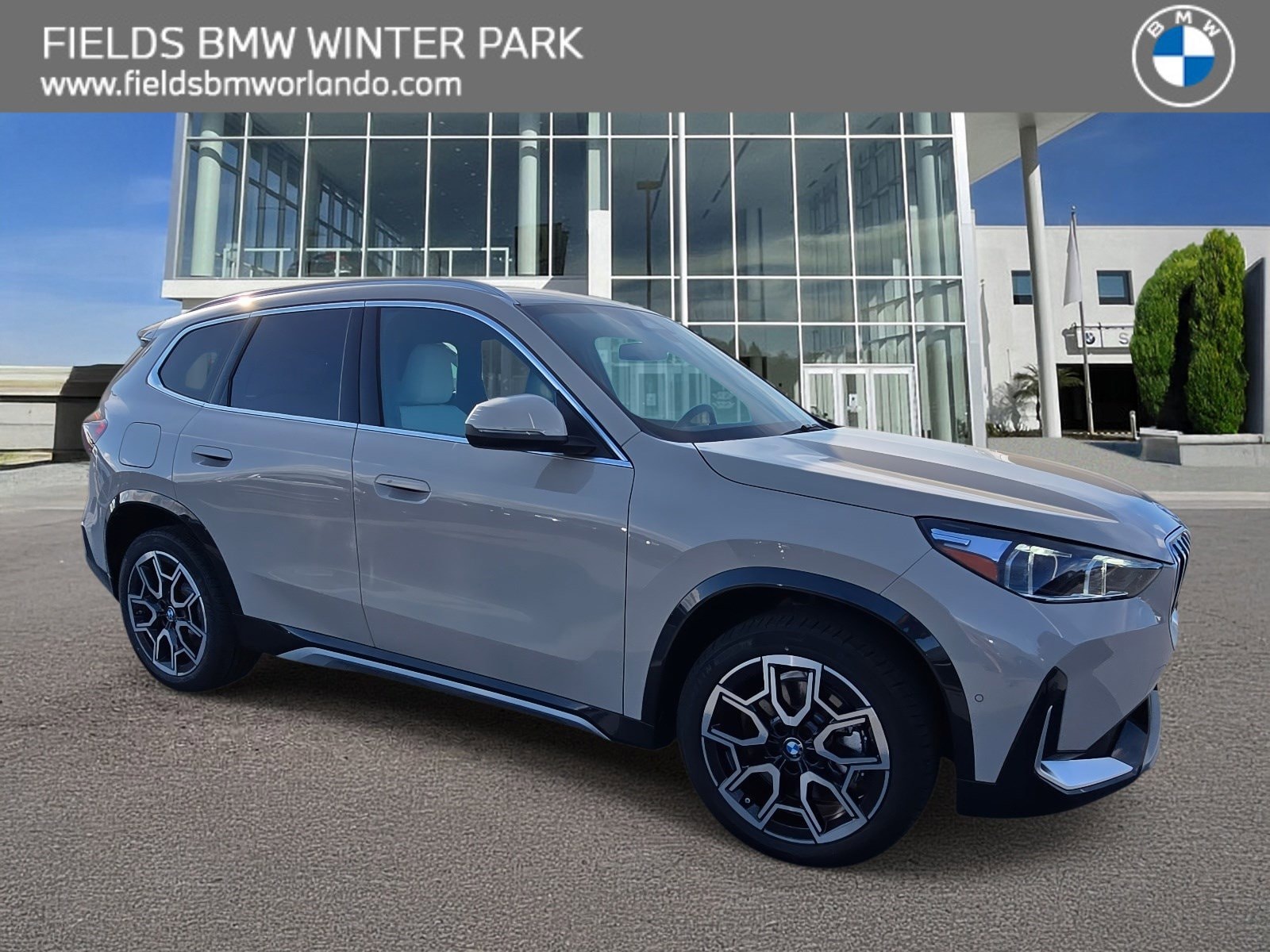 2026 BMW X1 28i's photo