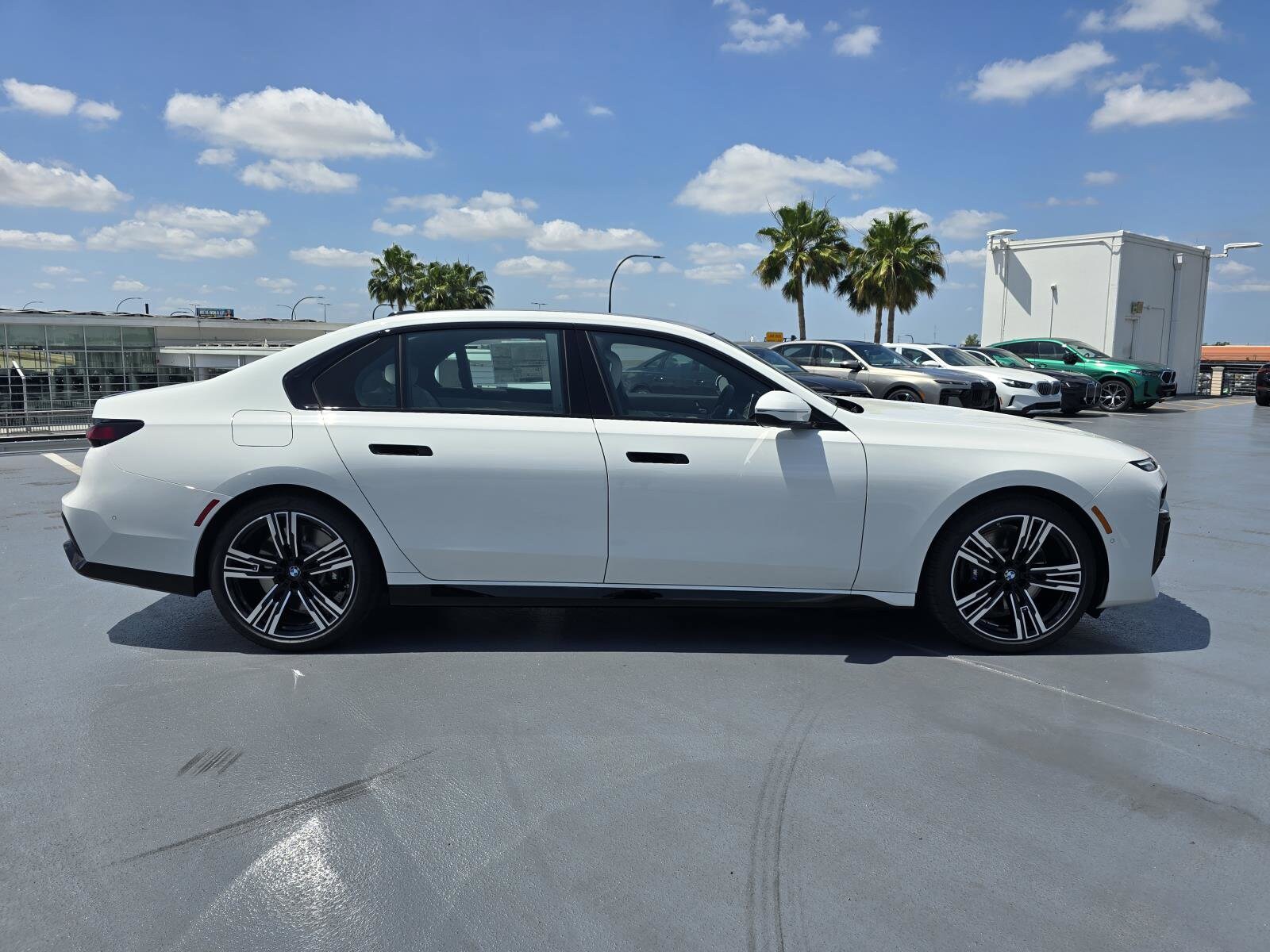 2025 Bmw 760i xDrive photo 3