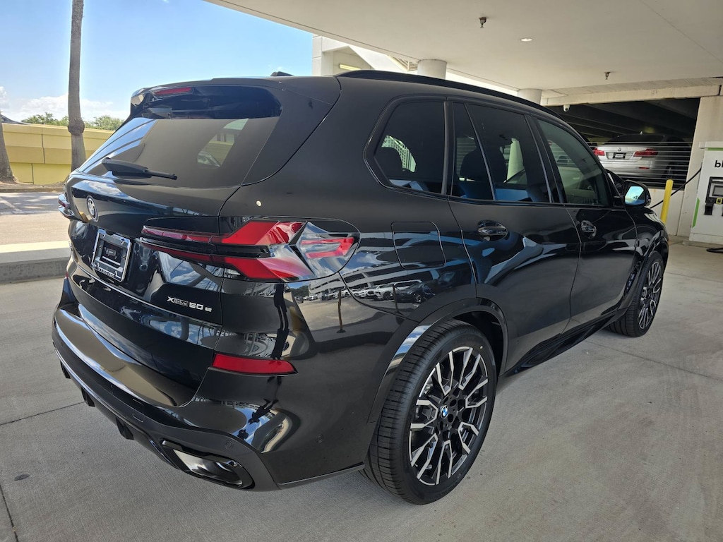 New 2026 BMW X5 PHEV xDrive50e SUV